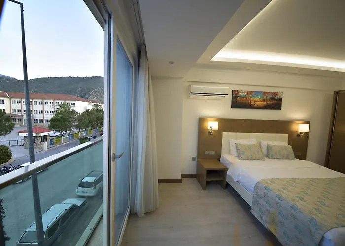Yeniceri City Hotel